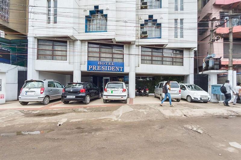 古瓦哈提 President酒店 外观 照片